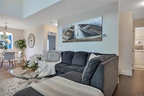 3397 Pinestone Way — listing photo 21 of 88