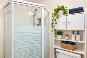 13-5838 Blythwood Rd — listing photo 21 of 34
