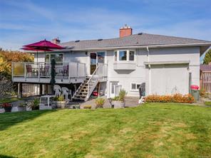 1715 Cedar Ave — listing photo 20 of 30