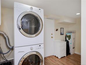 1715 Cedar Ave — listing photo 27 of 30