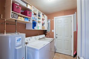 543 Bradley St — listing photo 13 of 39