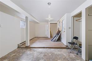 4954 Maitland St — listing photo 13 of 21