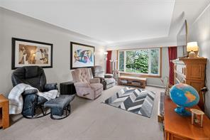 2025 Forest Dr — listing photo 13 of 36
