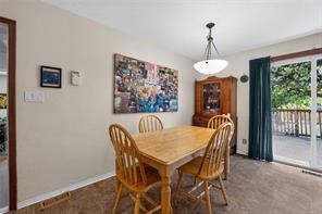 2025 Forest Dr — listing photo 18 of 36