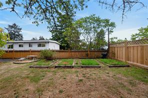 2025 Forest Dr — listing photo 35 of 36