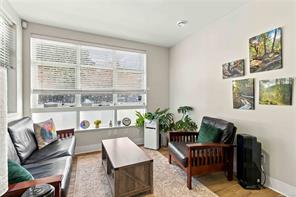101-2220 Sooke Rd — listing photo 14 of 32