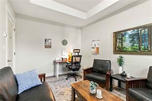 101-2220 Sooke Rd — listing photo 22 of 32