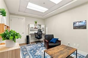 101-2220 Sooke Rd — listing photo 25 of 32