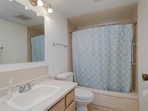 203-3260 Quadra St — listing photo 21 of 25
