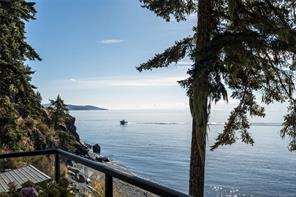 7995 West Coast Rd — listing photo 30 of 85