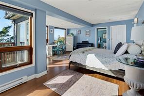 7995 West Coast Rd — listing photo 47 of 85