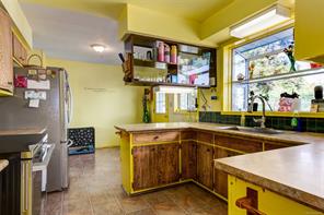 2895 Josephine St — listing photo 14 of 99
