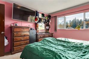 2895 Josephine St — listing photo 25 of 99