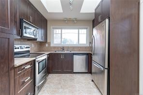 7956 Arthur Dr — listing photo 15 of 67