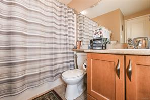 327-2300 Mansfield Dr — listing photo 26 of 40