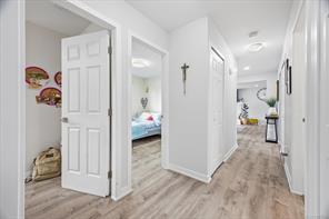 2079 Bay St — listing photo 29 of 65