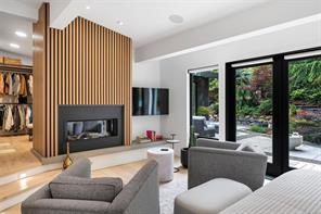 977 Grandview St — listing photo 22 of 71