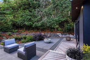 977 Grandview St — listing photo 64 of 71
