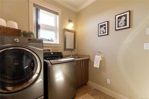 3387 Haida Dr — listing photo 24 of 60