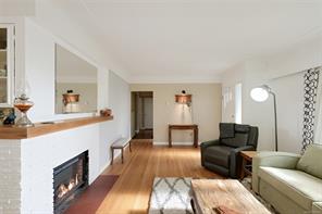 3832 Pitcombe Pl — listing photo 14 of 71