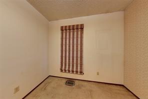 632 Erickson Rd — listing photo 19 of 24