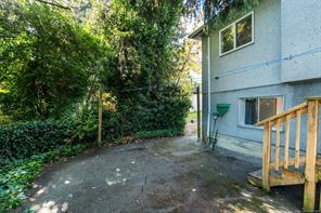 907 McAdoo Pl — listing photo 13 of 27