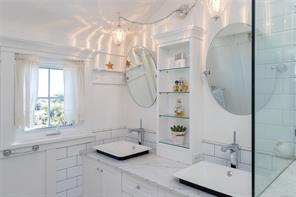 50 King George Terr — listing photo 34 of 71