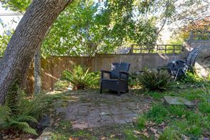 50 King George Terr — listing photo 63 of 71