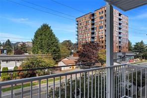 307-2823 Jacklin Rd — listing photo 30 of 32