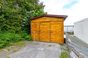3205 Douglas St — listing photo 37 of 44