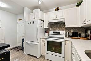 105-290 Island Hwy — listing photo 19 of 36
