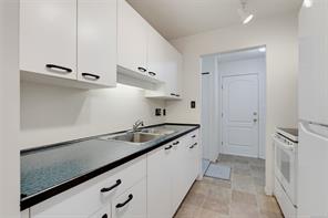 975 Annie St — listing photo 38 of 56