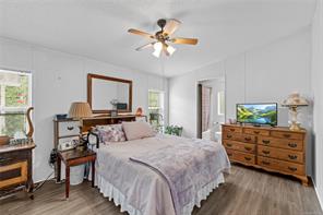 1948 Valley Oak Dr — listing photo 20 of 48