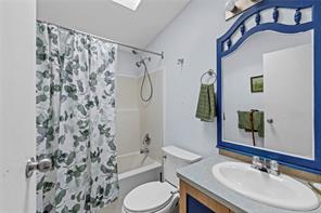 1948 Valley Oak Dr — listing photo 27 of 48