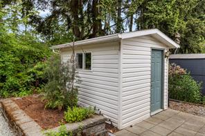 1948 Valley Oak Dr — listing photo 42 of 48