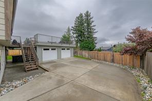 551 Birch St — listing photo 50 of 86