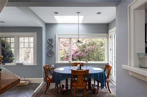 261 King George Terr — listing photo 20 of 62