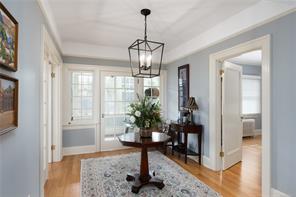 261 King George Terr — listing photo 27 of 62