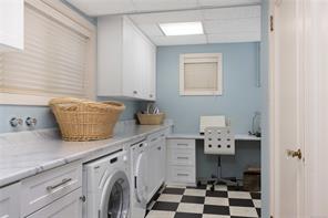 261 King George Terr — listing photo 43 of 62