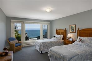 261 King George Terr — listing photo 46 of 62