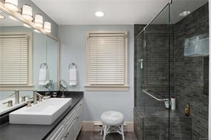 261 King George Terr — listing photo 49 of 62