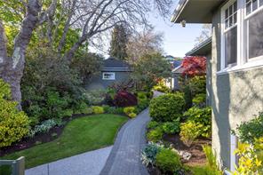 261 King George Terr — listing photo 55 of 62