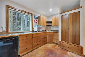 2575 Coho Dr — listing photo 30 of 44