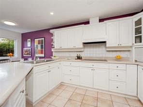 104-75 Songhees Rd — listing photo 17 of 47