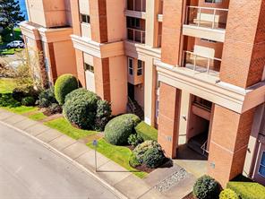 104-75 Songhees Rd — listing photo 47 of 47