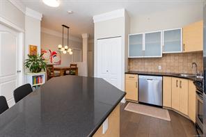 701-845 Yates St — listing photo 16 of 33