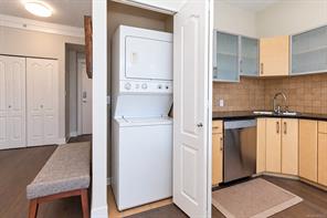 701-845 Yates St — listing photo 24 of 33