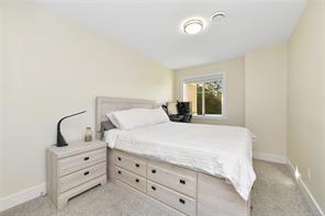 2-4487 WILKINSON Rd — listing photo 32 of 34
