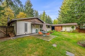 1972 Greenwood Cres — listing photo 26 of 52