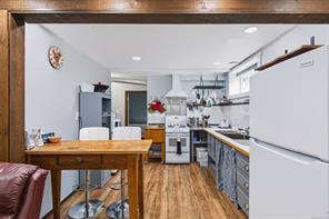 5470 Greenard St — listing photo 17 of 32